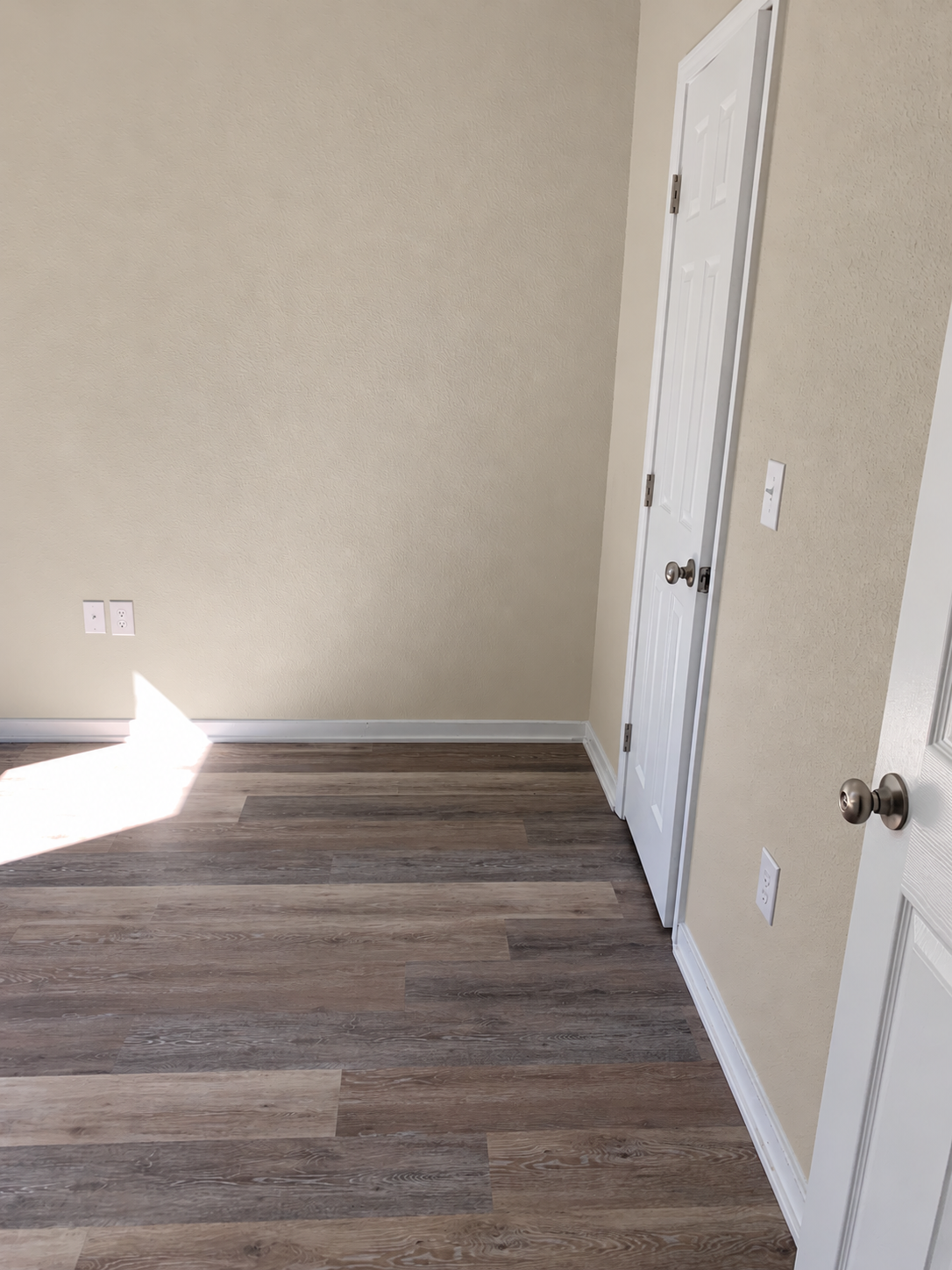 307 Jackson Street property photo 13